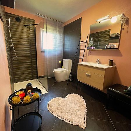 Apartma Sobe Pulec Доброво Экстерьер фото